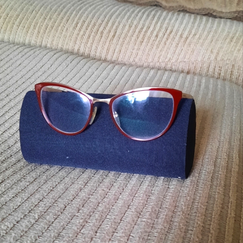 Prada eye glasses- vpr 55t - Bordeaux